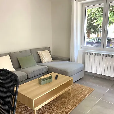 Vakantiehuis T3 Neuf, Parking & Garage Prive, Proche Centre
